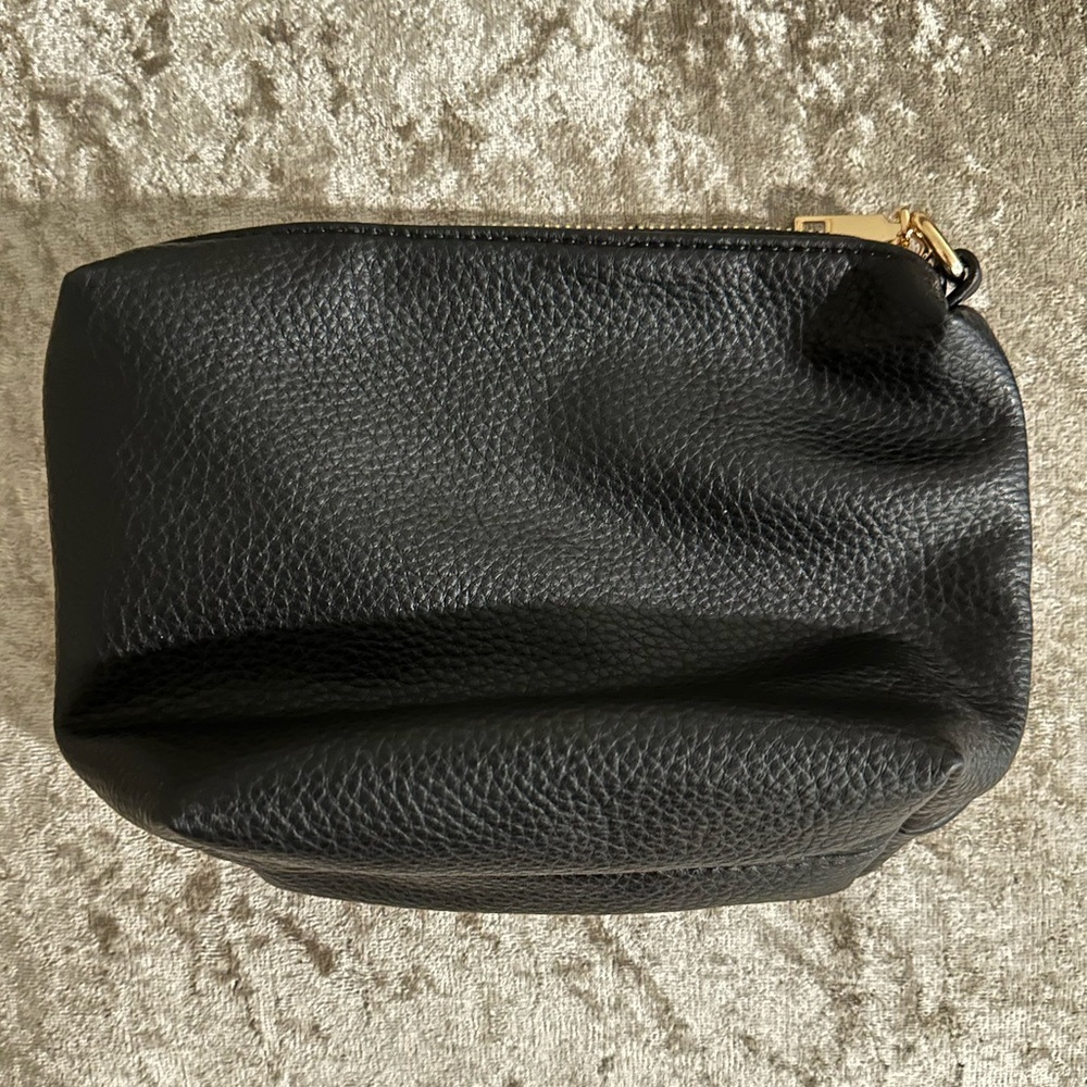 Antik Kraft Black and White Clutch with Minimalist Design